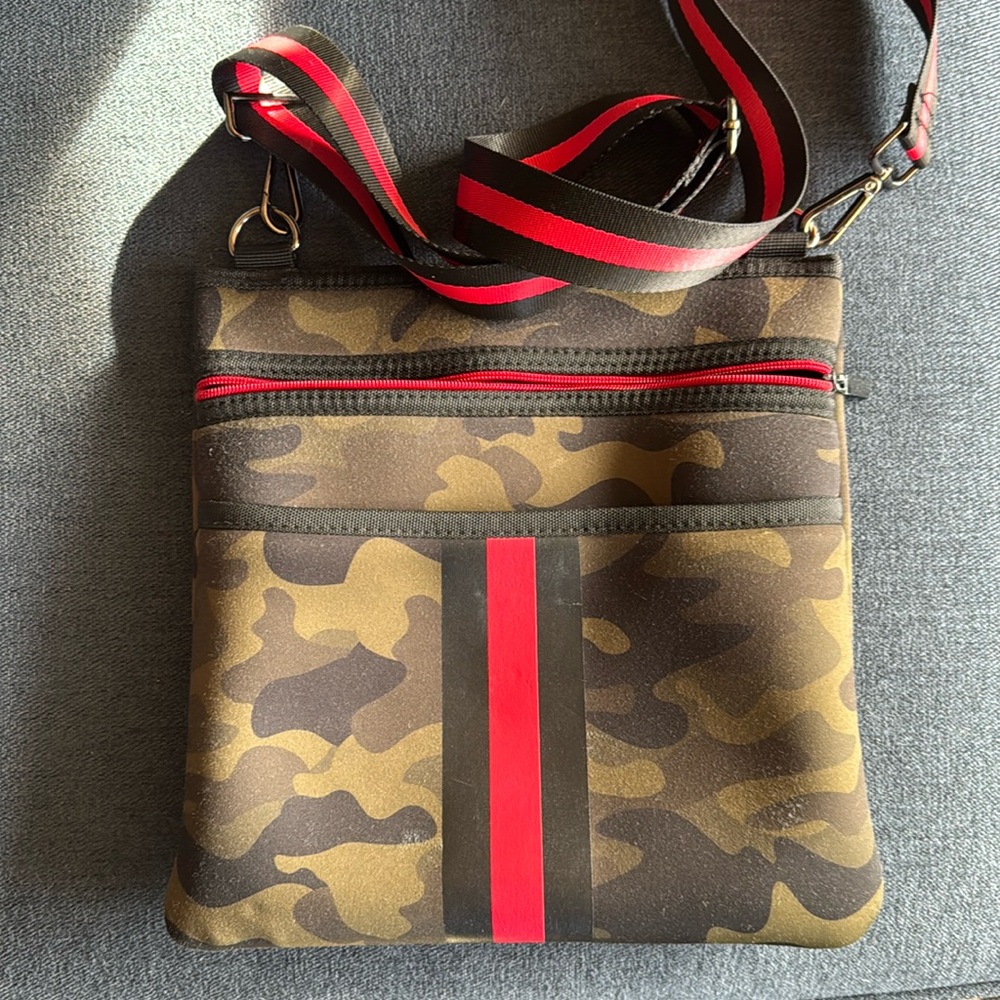 Haute Shore Peyton Soho Camo Crossbody Bag two straps!